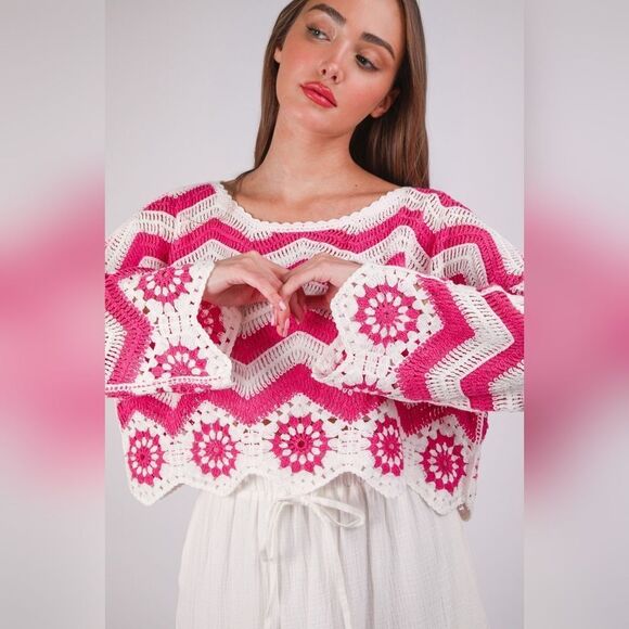 Tops - Chevron/Floral Pattern Crochet Knit Top